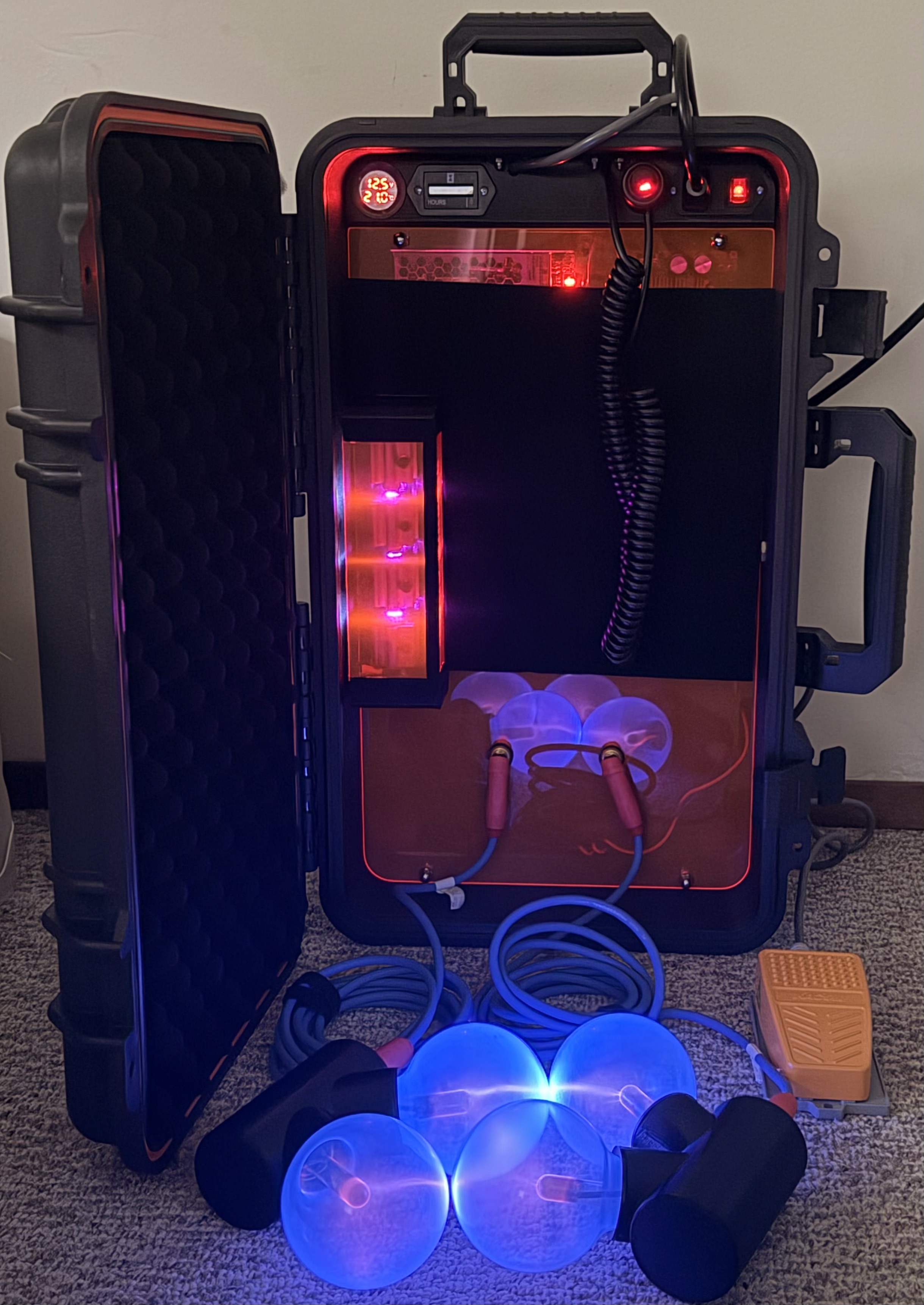 FlamePlasma generator with active plasma output